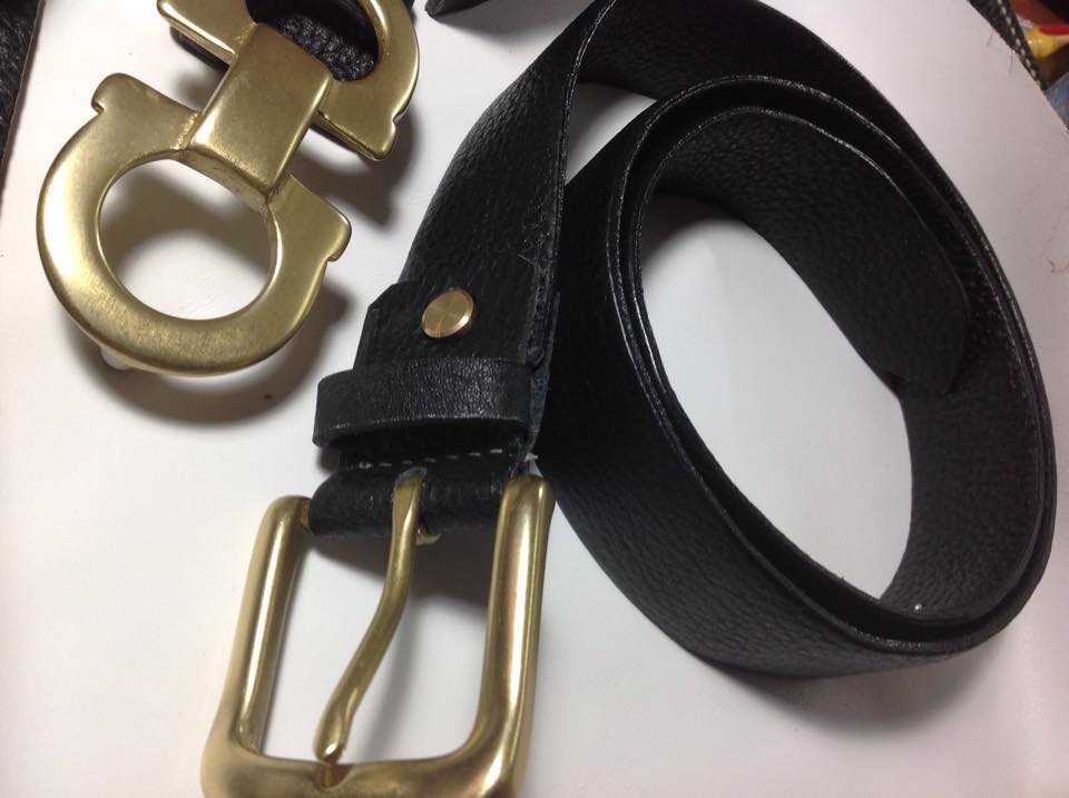2 Dây lưng da bò xịn, khâu thủ công, mặt dây bằng đồng đúc nguyên khối giá 550k