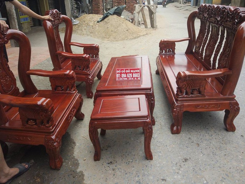 4 Bộ bàn ghế trạm voi gỗ lim tay 10 và tay 12