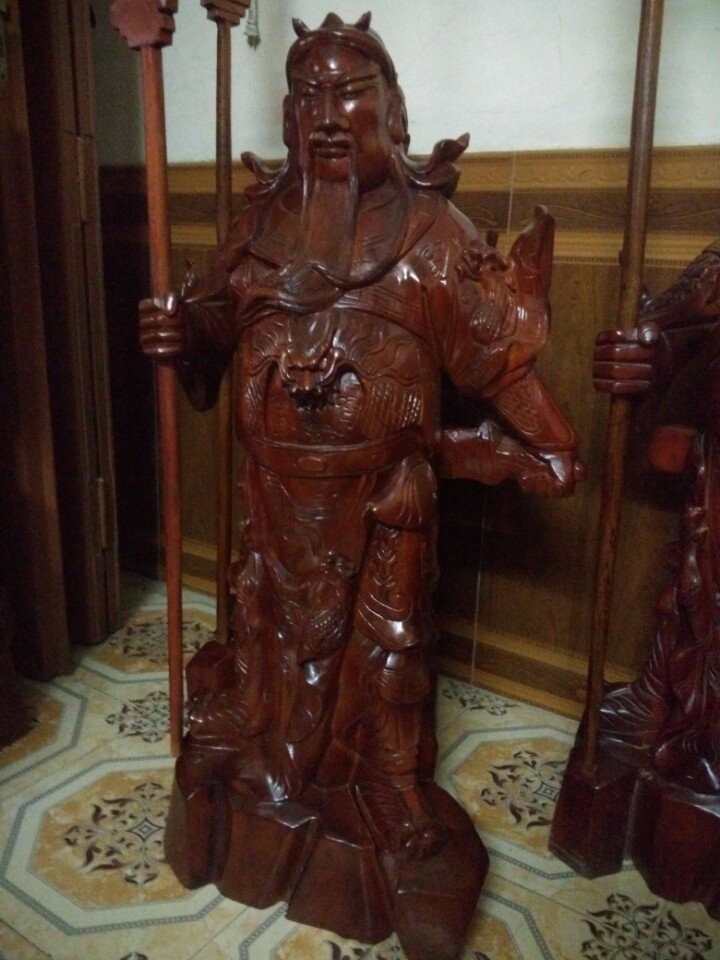 2 Tượng Quan Công Gỗ Xà Cừ