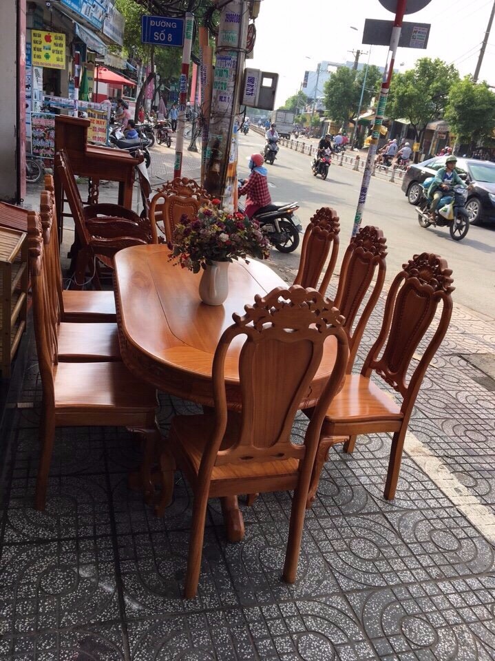 2 Bộ Bàn Ghế Ăn Gỗ Gõ Đỏ 2 Bộ Bàn Ghế Ăn Gỗ Gõ Đỏ