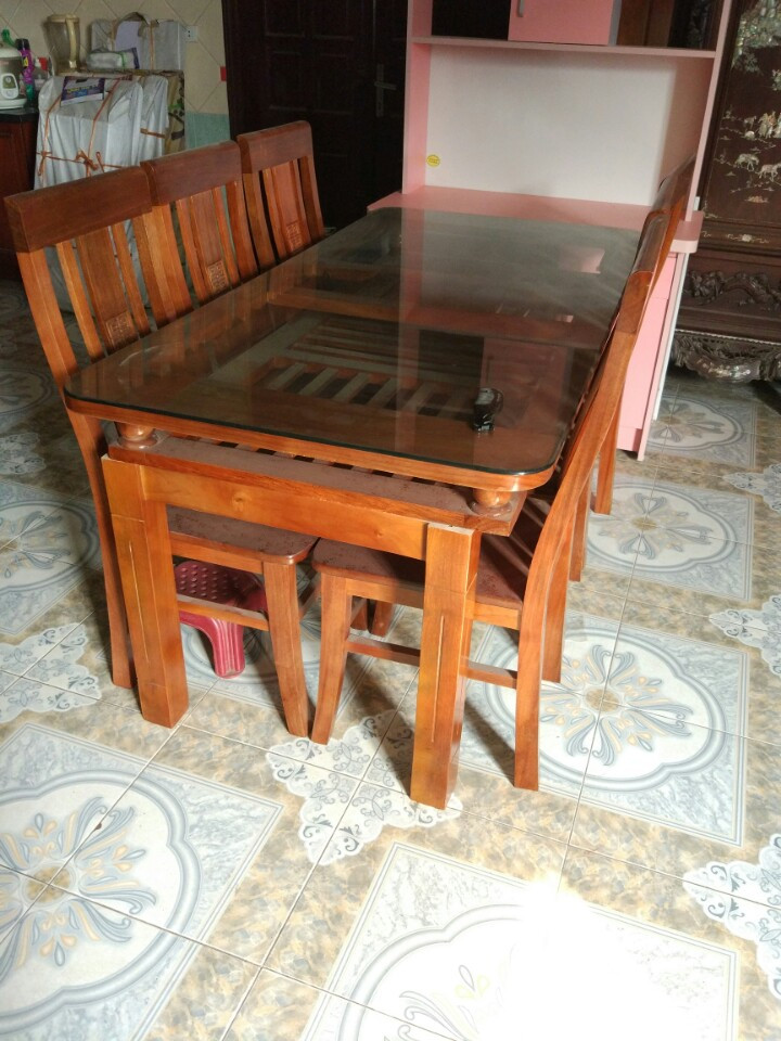 Bộ Bàn Ghế Ăn 2 Tầng và bộ bàn ghế Xẻ Quạt gỗ Trẹo Bộ Bàn Ghế Ăn 2 Tầng và bộ bàn ghế Xẻ Quạt gỗ Trẹo