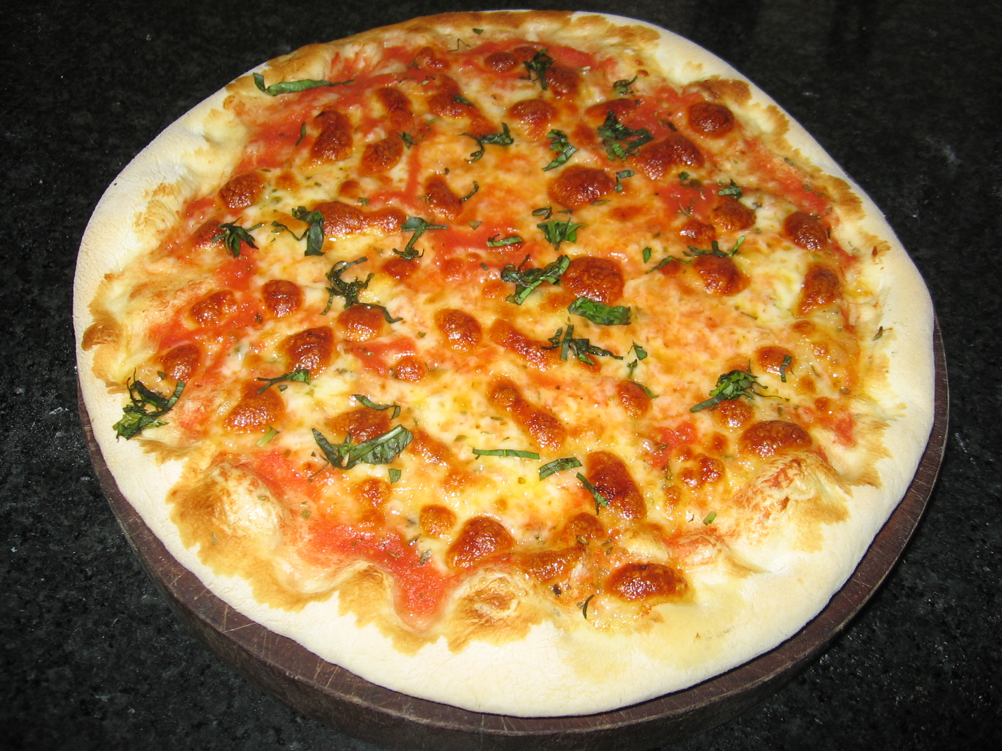 1 Gọi Pizza ngon giá chỉ từ 70k/cái