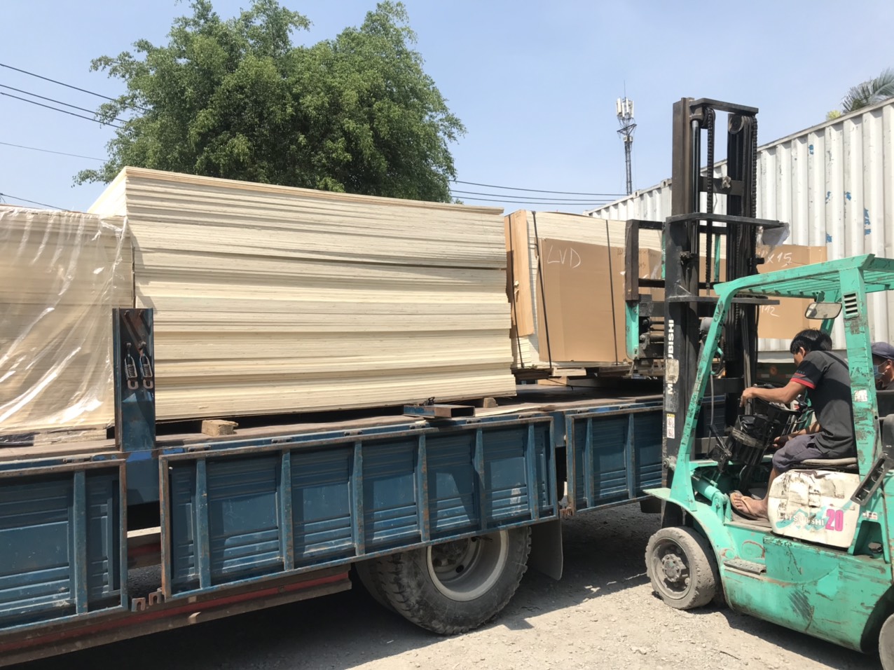 Bán ván ép bạch dương tại Hà Nội. Điểm bán ván gỗ bạch dương tại Tp.Hà Nội Bán ván ép bạch dương tại Hà Nội. Điểm bán ván gỗ bạch dương tại Tp.Hà Nội