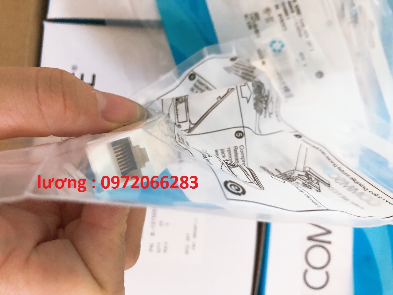 3 Nhân mạng Cat6 rj45 mã 1375055-1 modul jack CommScope 3 Nhân mạng Cat6 rj45 mã 1375055-1 modul jack CommScope