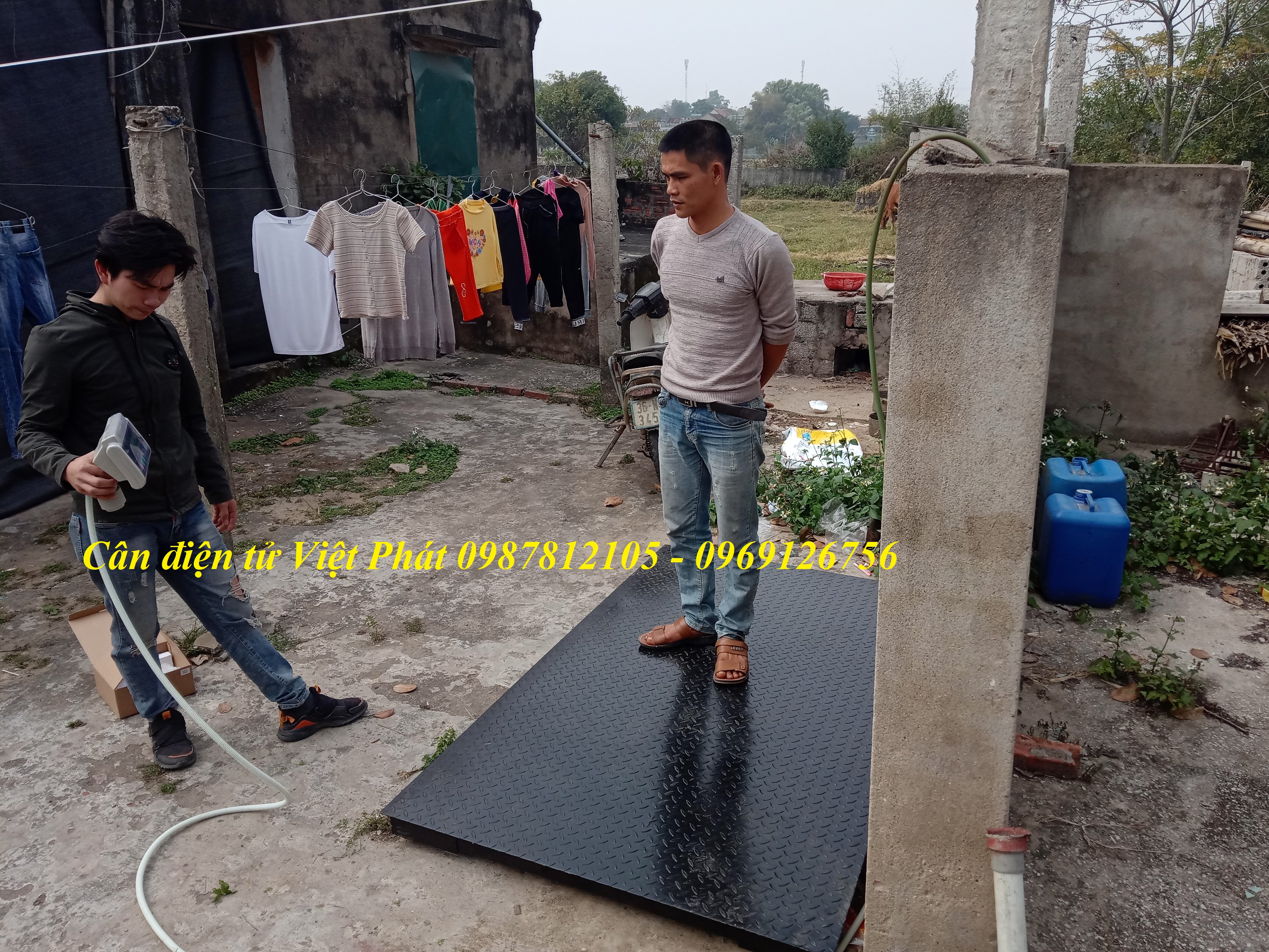 5 Lắp đặt cân động vật điện tử chuyên dụng  cân heo, cân bò, cân dê...cho các trang trại. 5 Lắp đặt cân động vật điện tử chuyên dụng  cân heo, cân bò, cân dê...cho các trang trại.