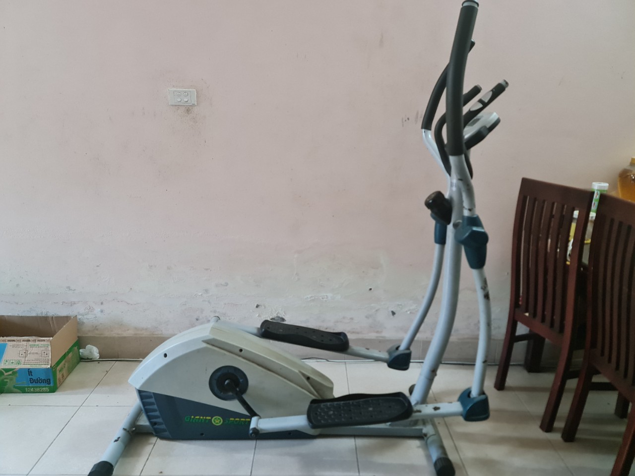 3 Xe đạp tập thể dục tại nhà Giant sptort