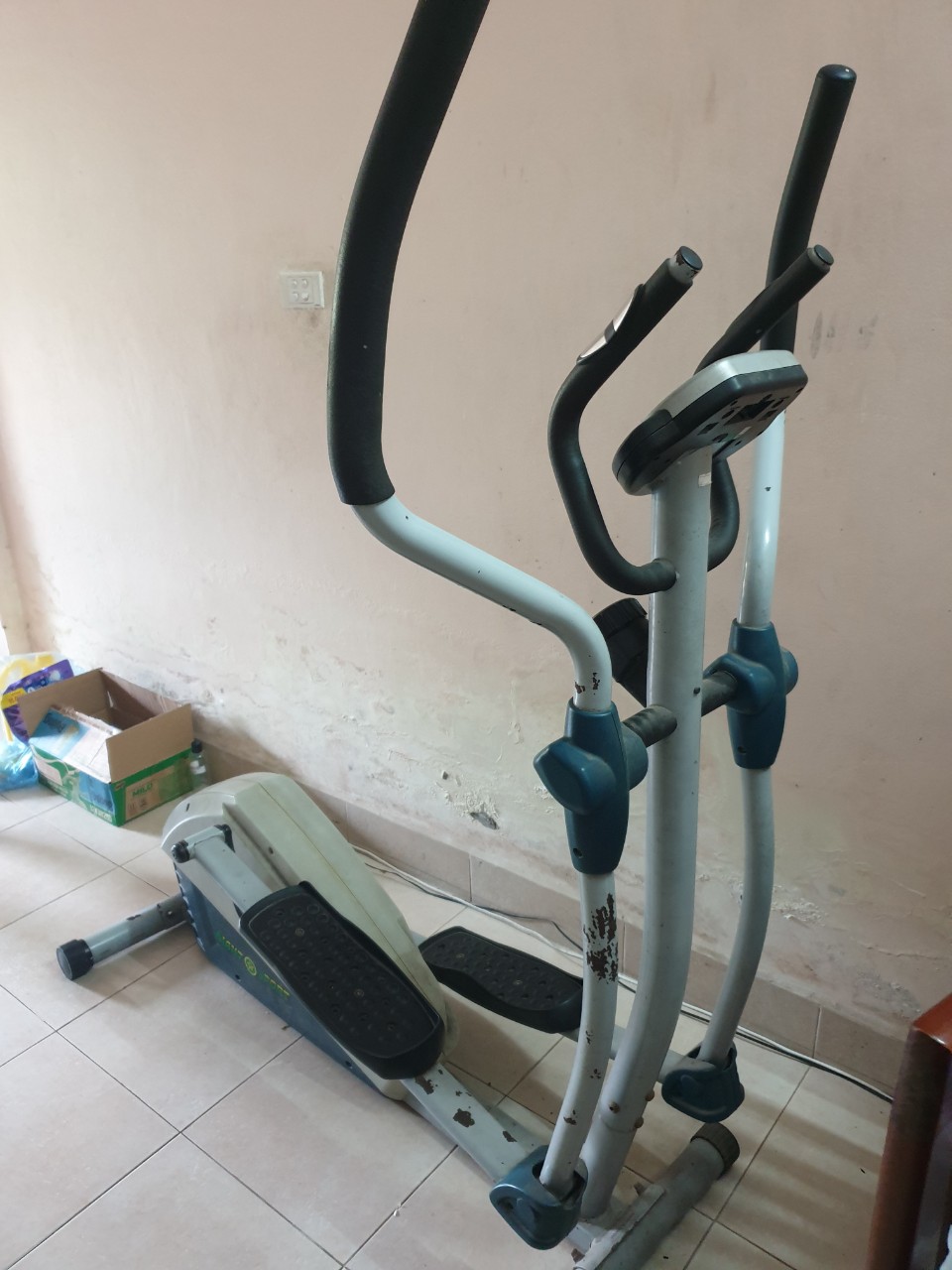 Xe đạp tập thể dục tại nhà Giant sptort