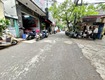Nguyễn văn huyên   cầu giấy   95m2 đất   mt 5m nở hậu ...