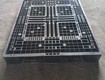 Những ảnh hưởng đến giá pallet nhựa cũ màu đen