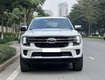 Bán xe ford everest titanium 2.0l 4x2 at 2024, màu trắng. 