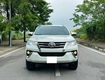 Bán xe toyota fortuner 2.7v 4x2 at 2019, màu trắng. 