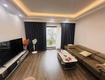 Bán nhà trần quốc hoàn, phân lô, ôtô đỗ 2 đầu, vỉa hè, kinh doanh...