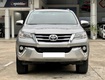 Bán xe toyota fortuner 2.4g 4x2 at 2020, màu bạc. 