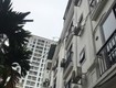 Lạc long quân 32m2 x mặt tiền 6m nhà gần mặt phố. trước...