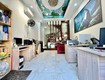 Xíu 12 tỷ khu vip quận 5 hẻm xe tải tránh sát chợ an đông...