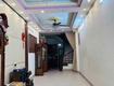 Cho thuê nhà nguyên căn ngõ 29 phố vĩnh hưng, 5 tầng x 40m2, 3...