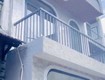 Nhà đẹp ở ngay   trước nhà 4m   cách xe hơi 20m...