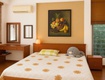 Bán nhà cách mạng tháng tám, quận 3, dt 5.2 x 18 m, hẻm xe...