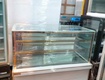 Tủ bánh kem kính vuông hiệu herocool 3 tầng dài 1m5 mới 100 