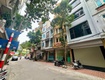 Cho thuê nhà mặt phố bùi huy bích, 5 tầng x 70m2, 6pn, ô tô...