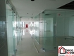 Thi công tường kính cường lực chuyên nghiệp 