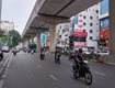 Nhà đẹp dân xây, phố cầu giấy, 6 tầng thang máy, gần ô tô tránh...