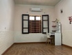 Cho thuê nhà tập thể nguyên hồng, 75m2, 3 ngủ, 2 vê sinh, 9 triệu...