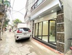 Cần bán nhà lĩnh nam 32m 5 tầng 4 phòng ngõ thông ô tô vào...