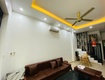 Phố trạm   long biên   nhà dân xây   ô tô...