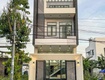 Chọn mái ấm   vững bước tương lai 