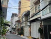 Bán nhà chính chủ   xe hơi đậu trước nhà   lý phục...