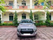 Gia đình tôi cần bán chiếc xe ô tô toyota innova 2.0e màu xám vàng...