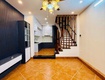 Nhà gần nguyễn văn huyên 36m x 6t view thoáng...