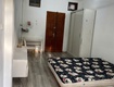 Cho thuê căn hộ tập thể ngõ nguyễn chí thanh,  33m2x2 tầngx2 ngủ.1 wc,...