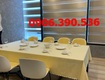 Phòng vip nhà hàng nên chọn khăn trải bàn nào.