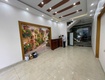 Cho thuê nhà mặt phố văn cao, dt: 85m2, 4 ngủ khép kín. 