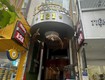 Nguyễn trãi   67m    5 lầu   trung tâm quận...
