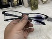 địa chỉ bán kính lão đa tròng đổi màu cực tốt với giá chỉ 450k...