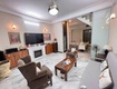 Bán nhà cầu giấy   55m    7 tầng   phân lô  ...