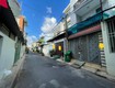 Bán nhà dt 120m2 ngang 5.2m hẻm xe tải thoại ngọc hầu tân phú...