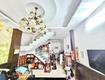 Phương chuyên bán nhà đẹp rẻ quận 9 