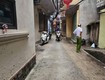 B.án nhà tại hoàng hoa thám nhà dân xây giá đầu...