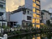 Bán nhà long biên,  8 tầng 55m2 view hồ 