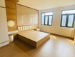 Cần bán 32m2 nhà dân xây, ngõ 83 Đường Phúc Lợi. Gần vườn hoa trường học...