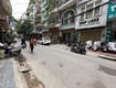 Pháo đài láng ô tô tránh vỉa hè kinh doanh 45m ...