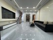 Giá đầu tư. phố nguyễn văn cừ, 60m2 6t thang máy, ô tô đỗ cửa, full nội thất....