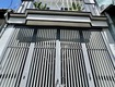 Nhà 2 tầng 32m2, vuông   nguyễn duy cung qv 