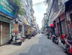 Mặt tiền tt quận 10 sát nguyễn tri phương bà hạt  5tầng  4.5x15   tt...