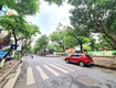 Bán nhà phố nguyên hồng, đống đa 49m x 5t vỉa hè ô...