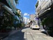 Nhà bán, gò xoài   72m    3 tầng   6pn...